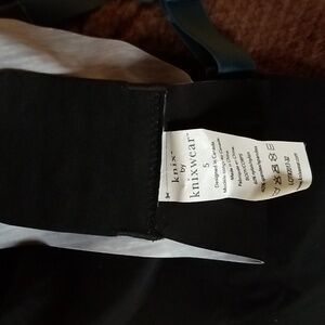 Knix Reversible Bra Size 5